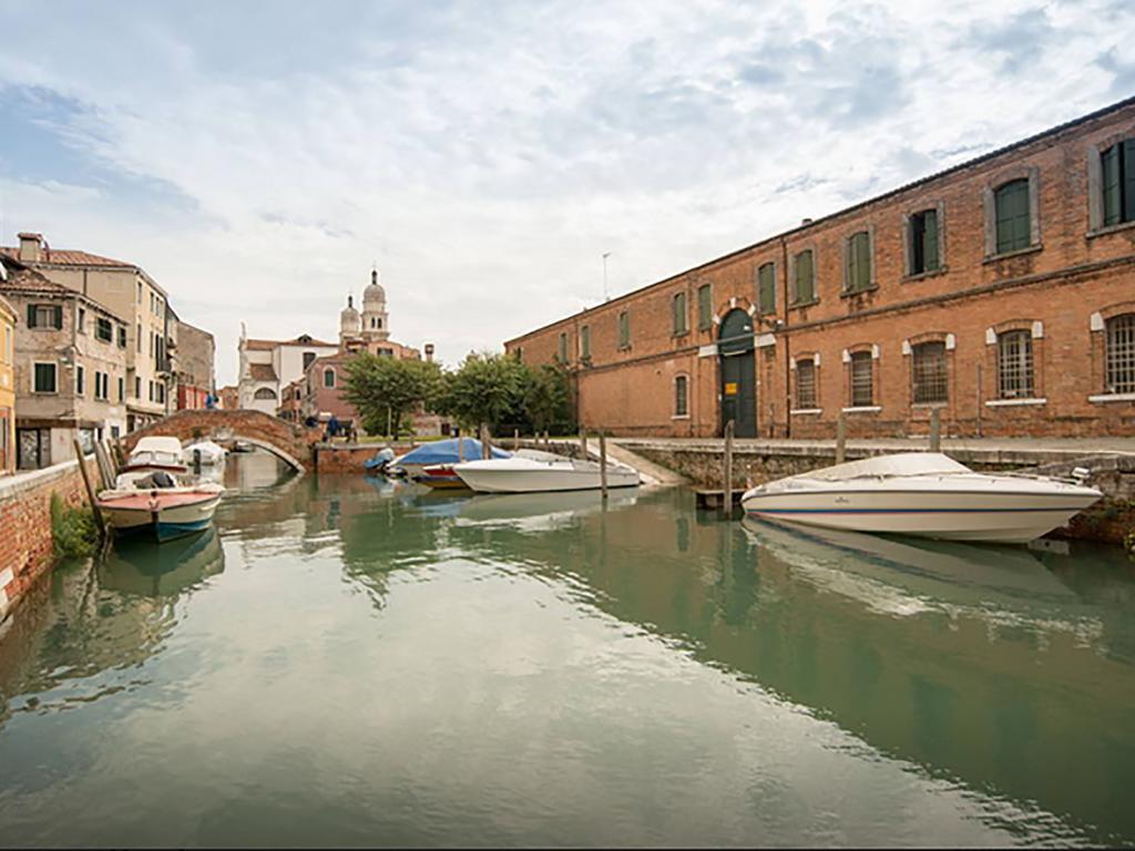 Campiello Tron Apartment Venesia Bagian luar foto