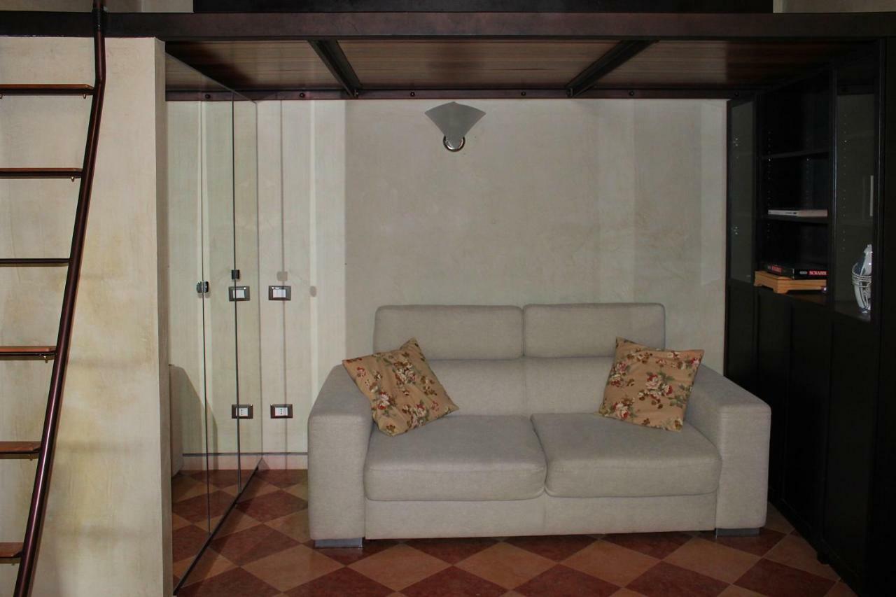 Campiello Tron Apartment Venesia Bagian luar foto