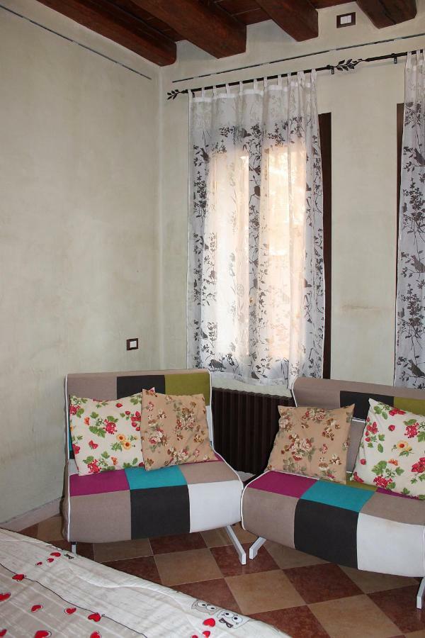 Campiello Tron Apartment Venesia Bagian luar foto